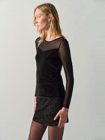 Maglietta di KOROSHI in nero