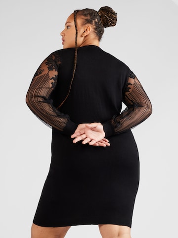 Robe 'VIKTORIA' ONLY Curve en noir