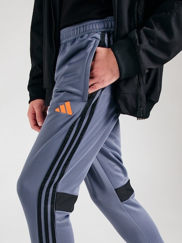 ADIDAS PERFORMANCE Tapered Sportbroek 'Tiro Es' in Grijs