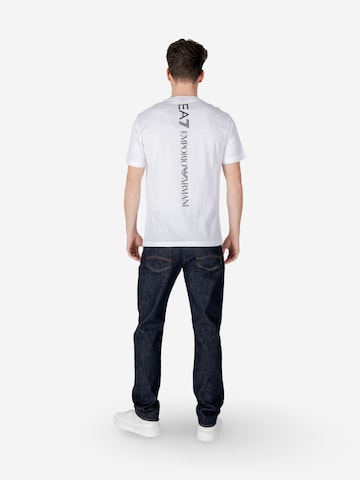 Tricou de la EA7 Emporio Armani pe alb
