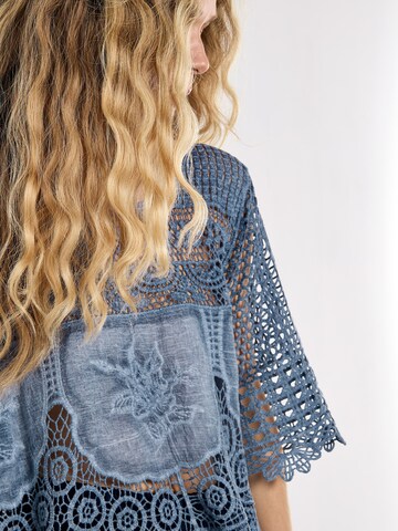 Chemisier Apricot en bleu