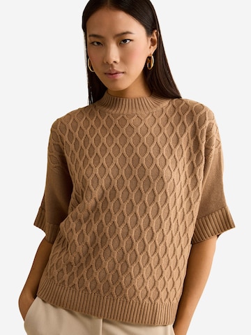 Il Lanificio Sweater in Beige: front
