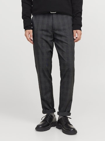 JACK & JONES Slim fit Chino trousers in Grey: front