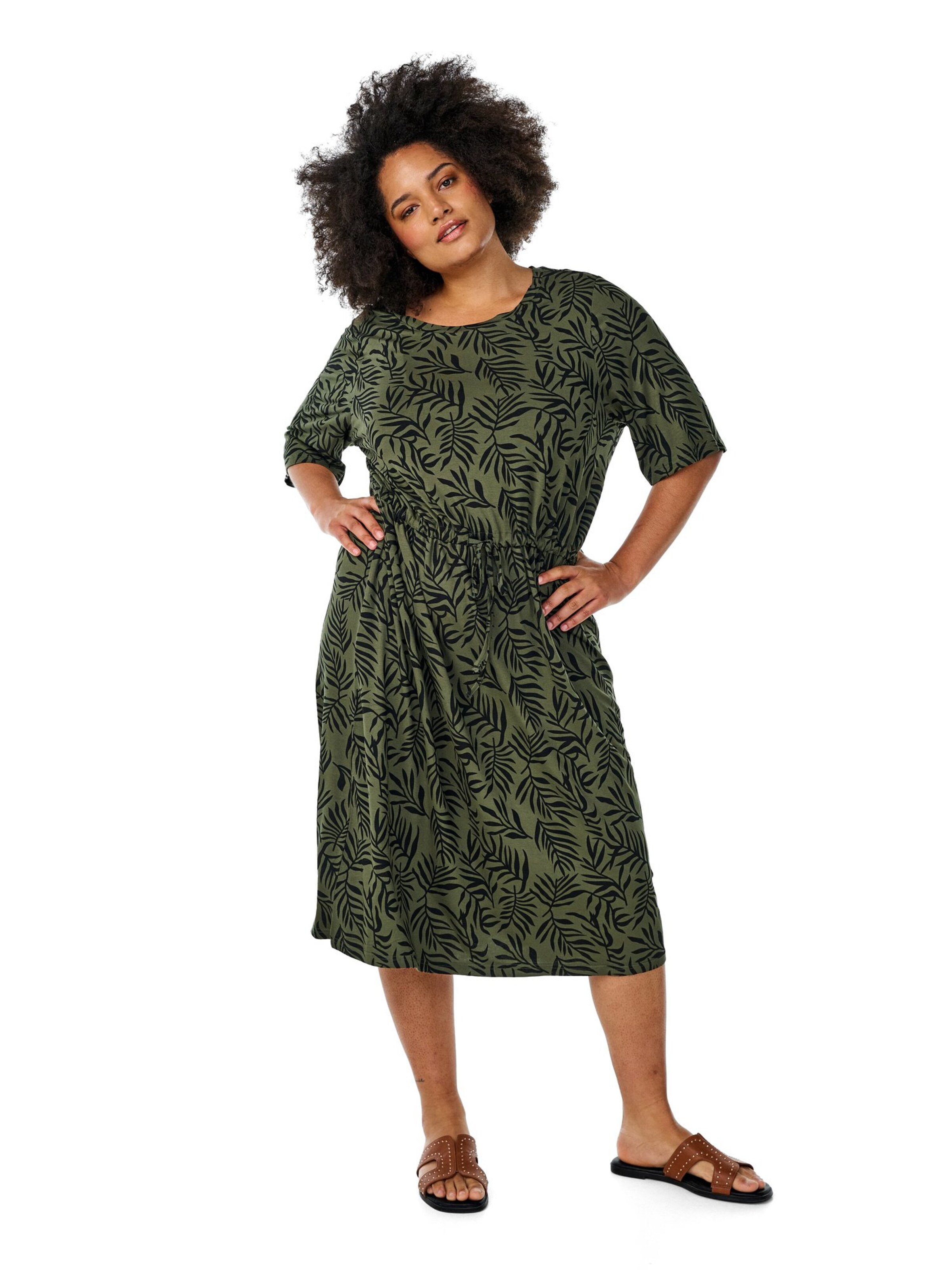 Zizzi Kleid in Grün: Vorderseite