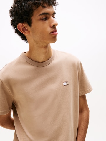 Tricou de la Tommy Jeans pe gri
