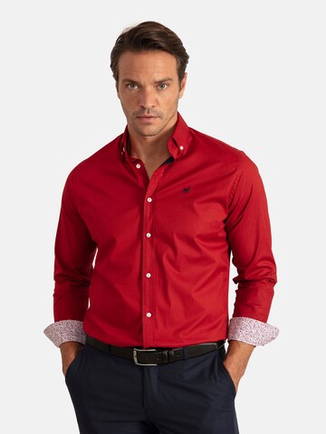 Williot Regular fit Button Up Shirt in Red: front