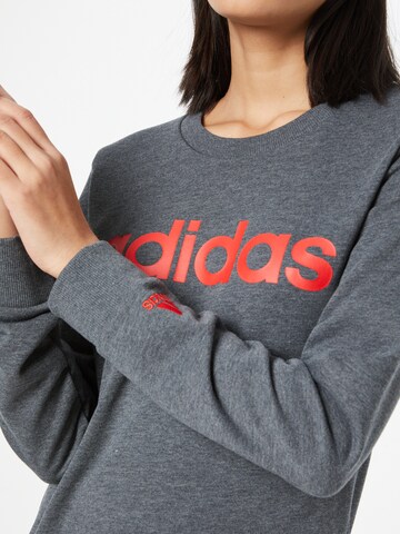 ADIDAS SPORTSWEAR - Sweatshirt de desporto em cinzento