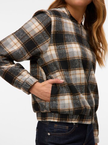 VERO MODA Between-season jacket 'VMNaya' in Black