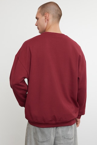 Trendyol - Sudadera en rojo