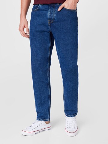 Carhartt WIP Regular Jeans 'Newel' in Blauw: voorkant