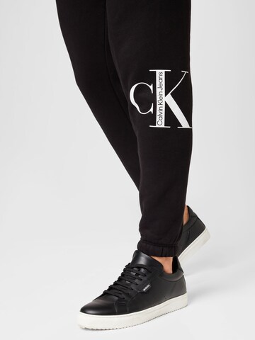Calvin Klein Ozke Hlače | črna barva