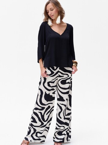 Blue Shadow Blouse in Black