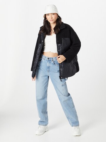 Monki Jacke in Schwarz