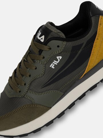 Baskets basses 'FILA HYPERT' FILA en vert