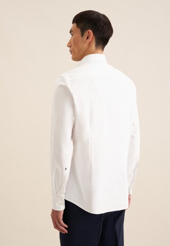 SEIDENSTICKER Comfort Fit Hemd 'Schwarze Rose' in Weiß