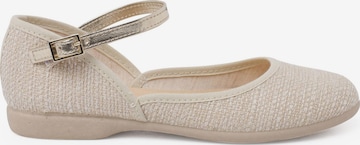 Pisamonas - Bailarina en beige: frente