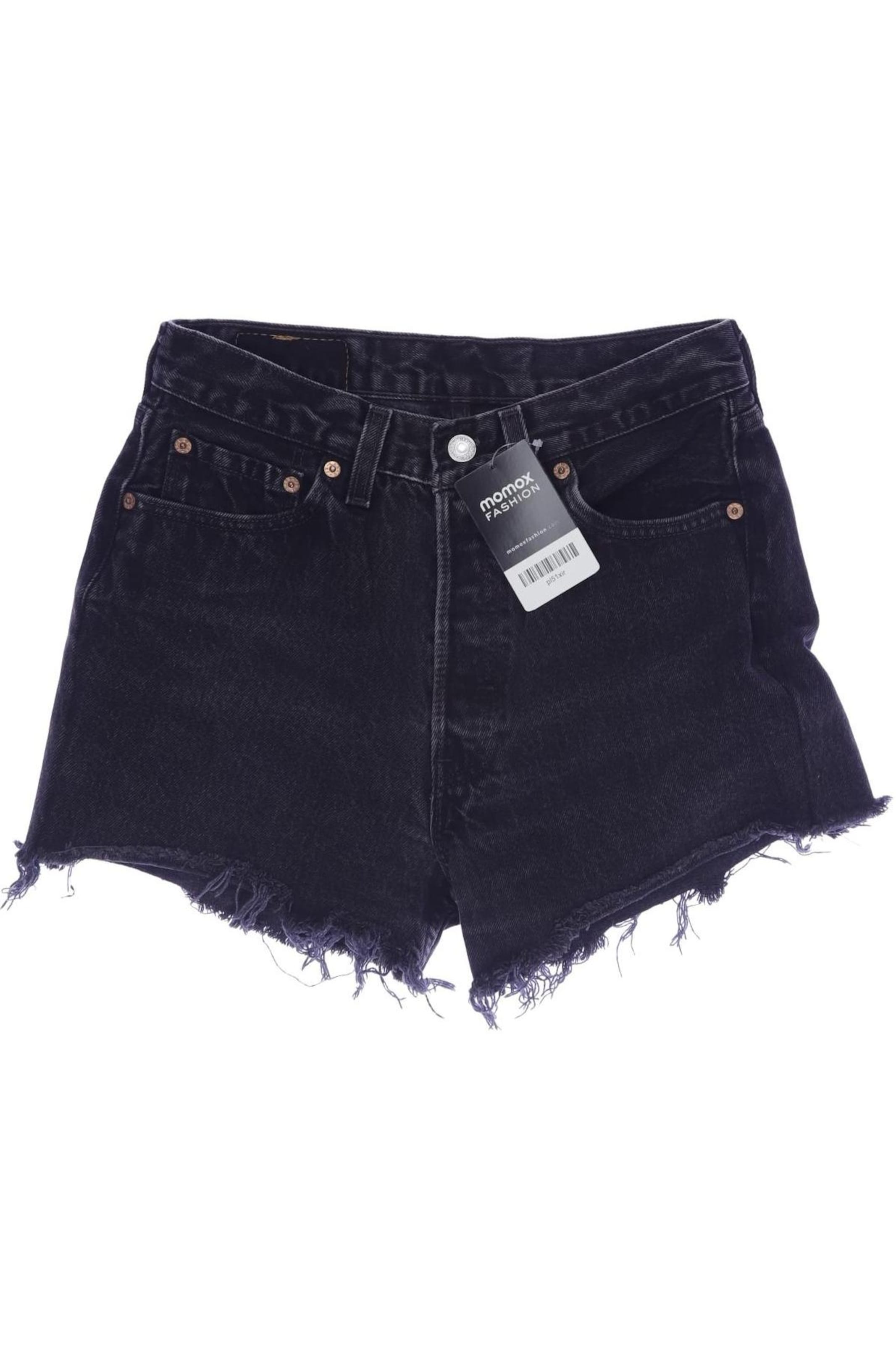 LEVI'S ® Shorts in M in Grey, Item view