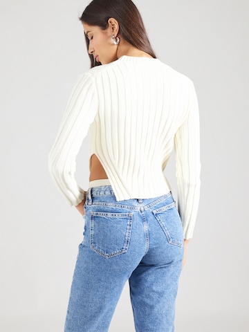 Pull-over Calvin Klein en blanc