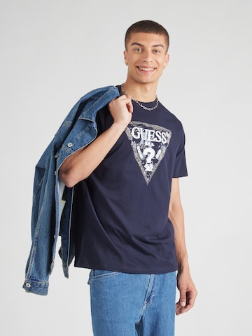 Maglietta di GUESS in blu: frontale