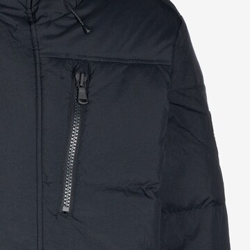 UNDER ARMOUR Performance Jacket in Black