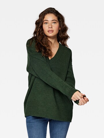 Mavi Sweater in Green: front