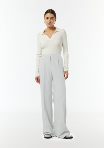 Wide Leg Pantalon à plis COMMA en gris : devant