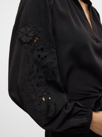 VERO MODA Ruha 'VMJOSEFINE' - fekete