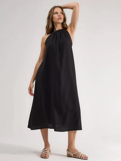 Busem Robe en 36 en noir, Vue avec produit