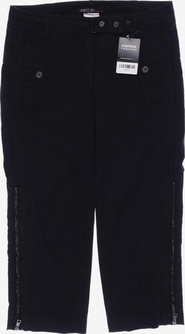 Marc Cain Shorts in M in Black: front
