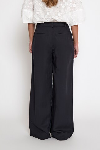 Wide leg Pantaloni 'Rebecca' di Peppercorn in nero
