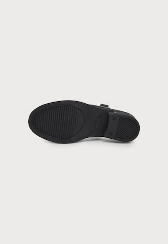 ABOUT YOU - Botas 'Ina' en negro