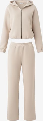 cut my fashion Tracksuit in Beige: front