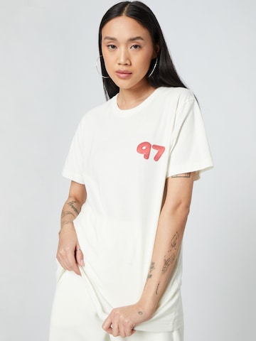 T-Shirt 'Toni' ABOUT YOU x Dardan en blanc : devant