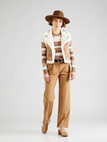 Soft Rebels Loose fit Pleated Pants 'Vilja' in Brown