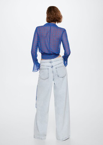 MANGO Blouse 'cuore' in Blauw