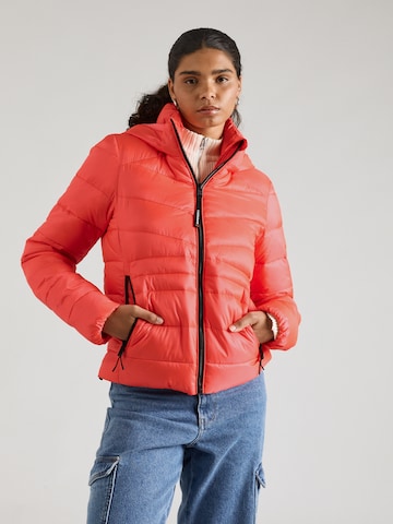 Superdry Kurtka zimowa 'Fuji' w kolorze czerwony: przód