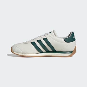 ADIDAS SPORTSWEAR Ниски маратонки 'Runvista' в бяло