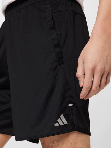 ADIDAS PERFORMANCE Regular Sportbroek 'Run Icons 3 Bar Logo' in Zwart