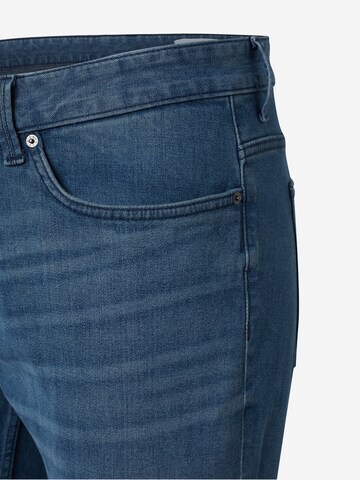 s.Oliver Regular Jeans in Blau