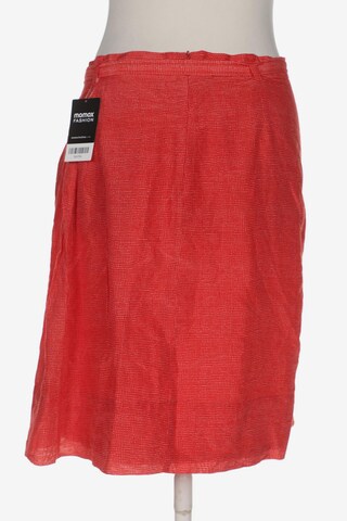 Windsor Skirt in M in Red