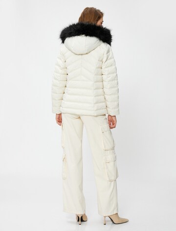 Koton Tussenjas in Beige