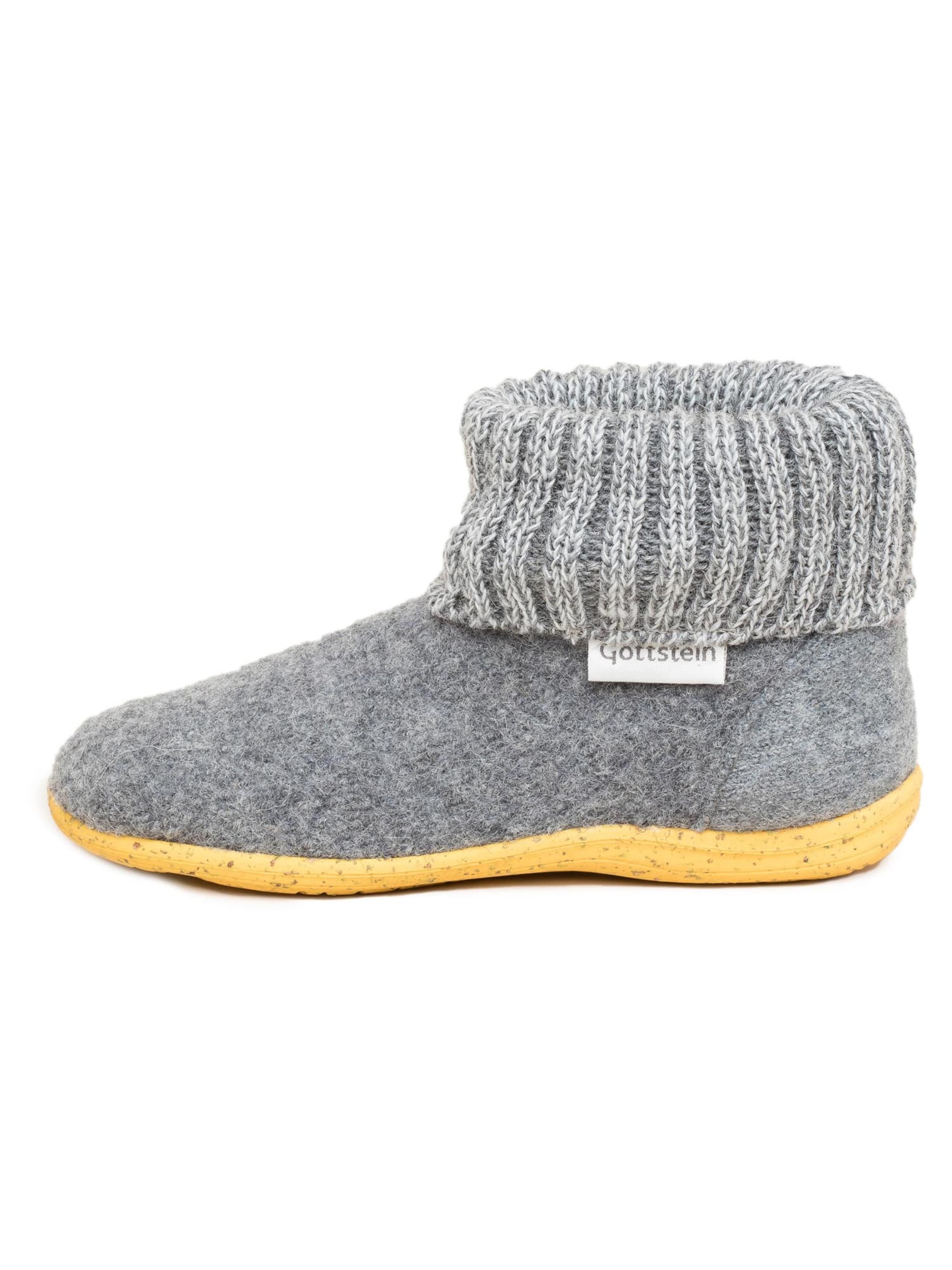 Gottstein Slippers 'Alpine Boot RU' in Grey: front