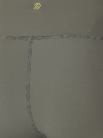 Skinny Pantaloni sportivi 'Franz' di Athlecia in grigio