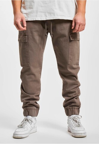 Loosefit Jeans cargo DEF en marron : devant