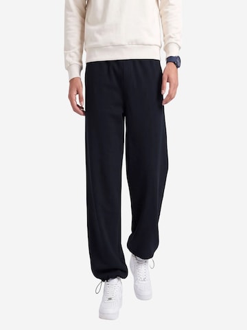 Tommy Life Široke hlačnice Športne hlače 'Jogginghose' | črna barva