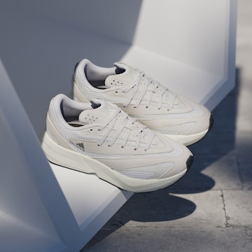 ADIDAS SPORTSWEAR Nizke superge 'Lightblaze' | bela barva
