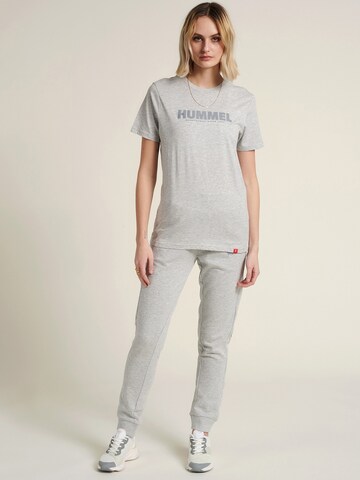 Hummel Functioneel shirt 'Legacy' in Grijs