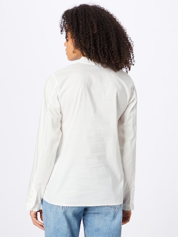 CULTURE Blouse 'Antoinett' in White