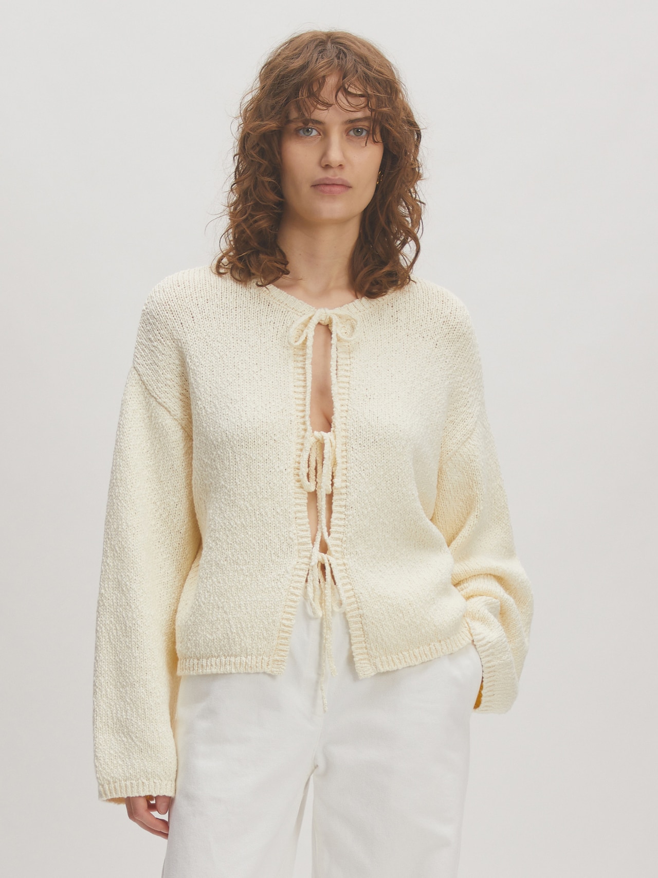 EDITED Produkte Strickjacke 'Salma' beige