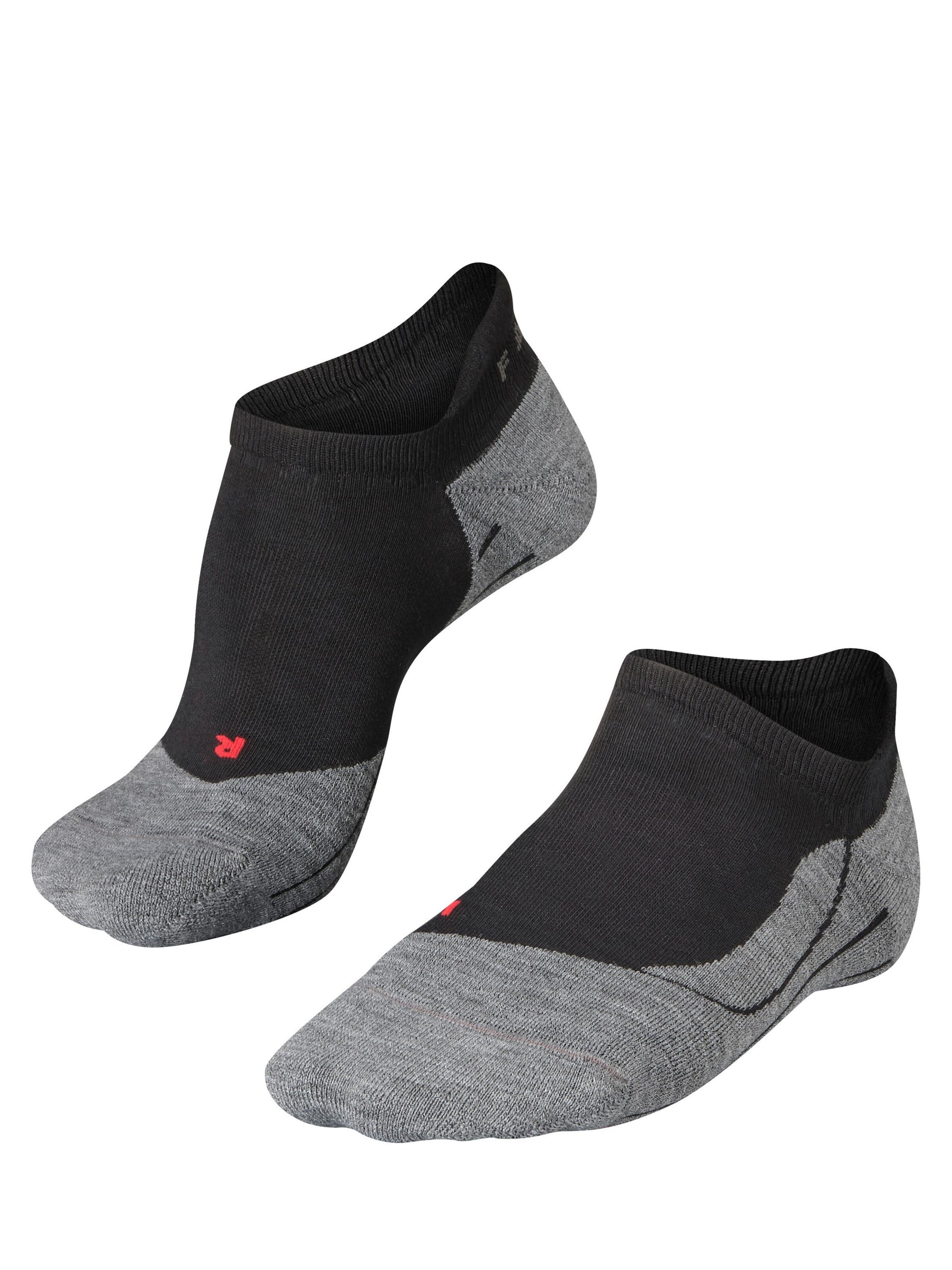 FALKE Athletic Socks 'RU4 Endurance Invisible' in Black: front